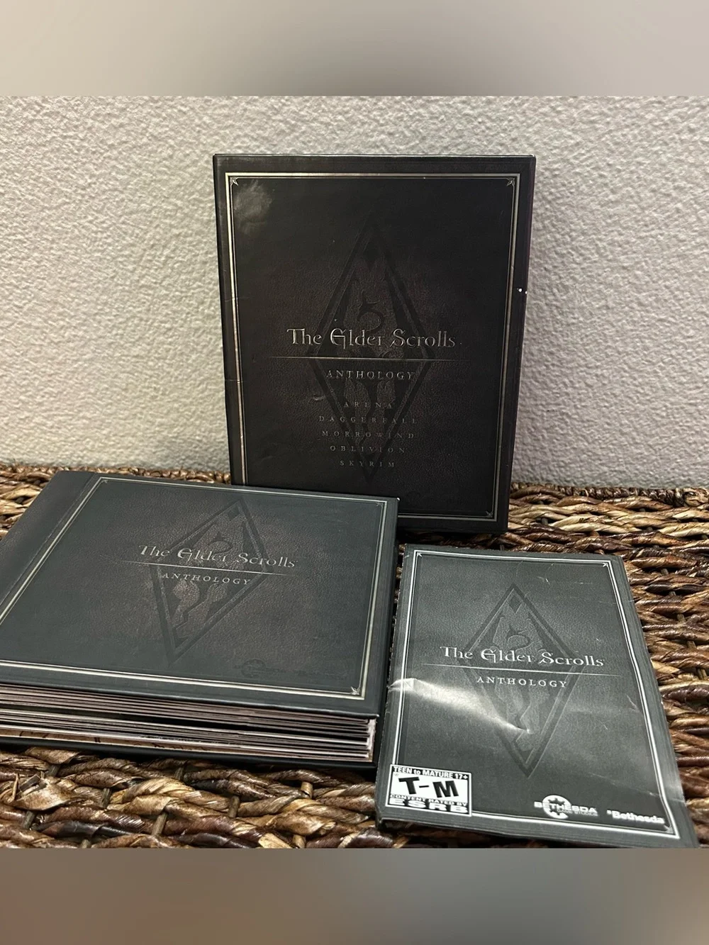 The Elder Scrolls Anthology PC Box Set With All Discs
